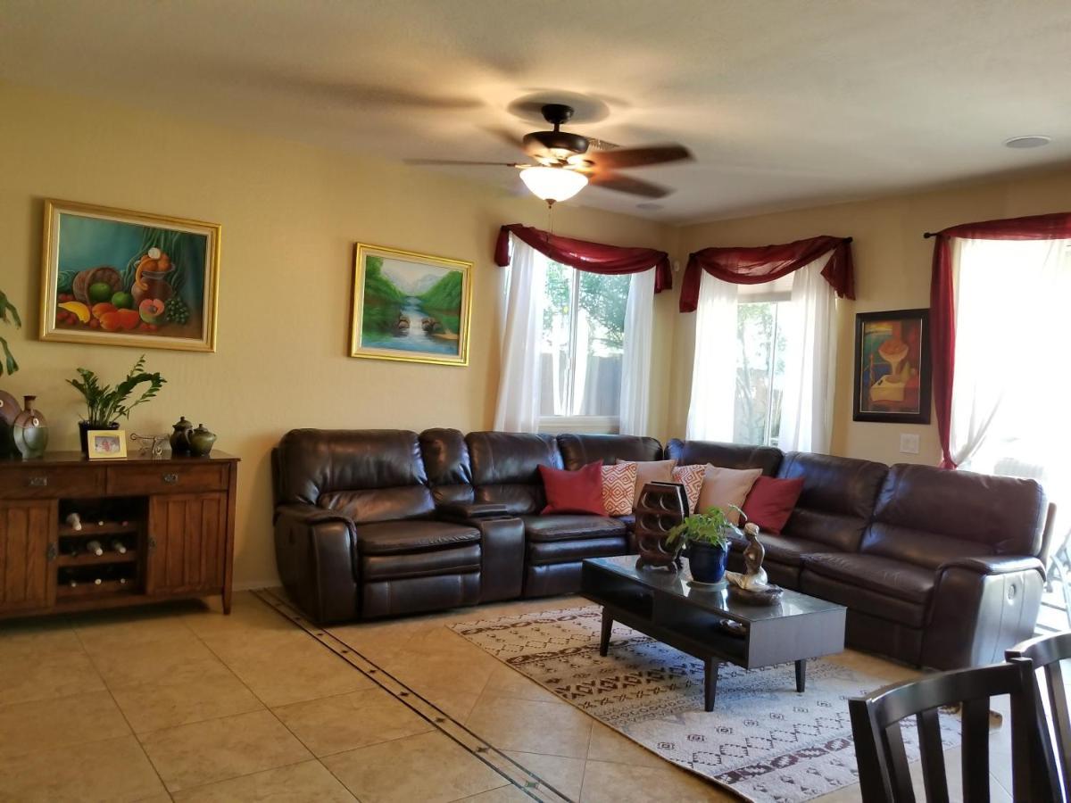 Phoenix Home Near Freeways And Airport エクステリア 写真