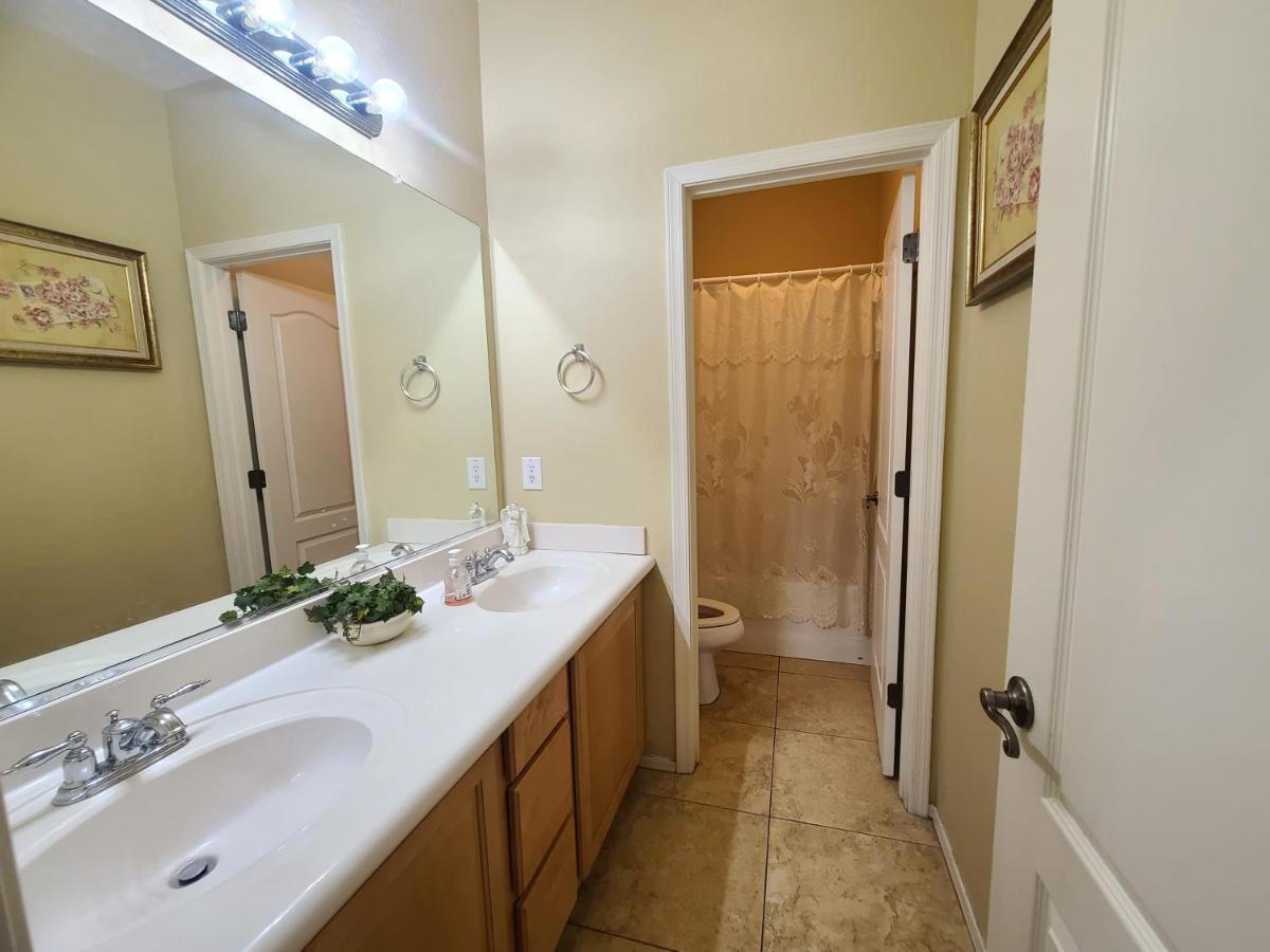 Phoenix Home Near Freeways And Airport エクステリア 写真